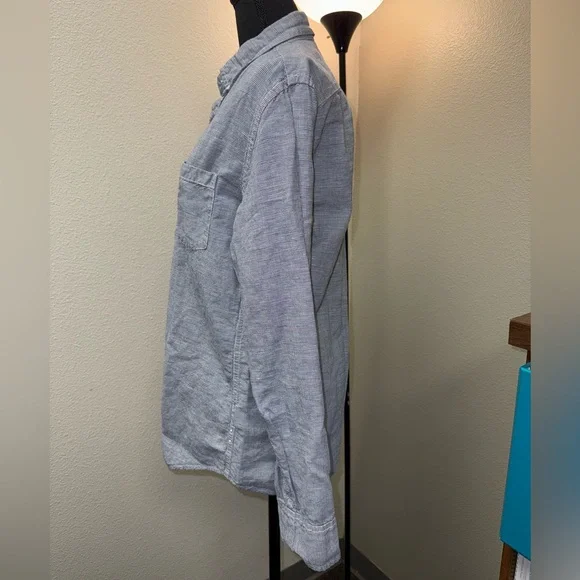 J. Crew Navy Small plaid Button Down Shirt. Medium Slim fit. Excellent Condition - Picture 4 of 9